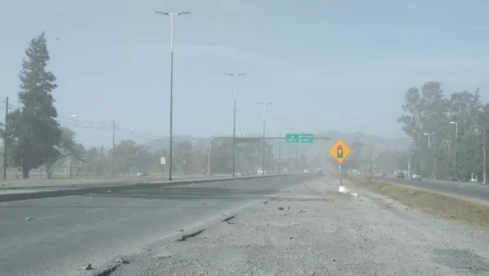 65074517d2a20_715_403!