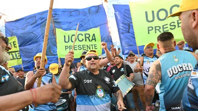 bunker-union-la-patria-sindicalismo-acto-uocra-marcha