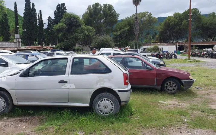 6977b11b1cb06_715_449!