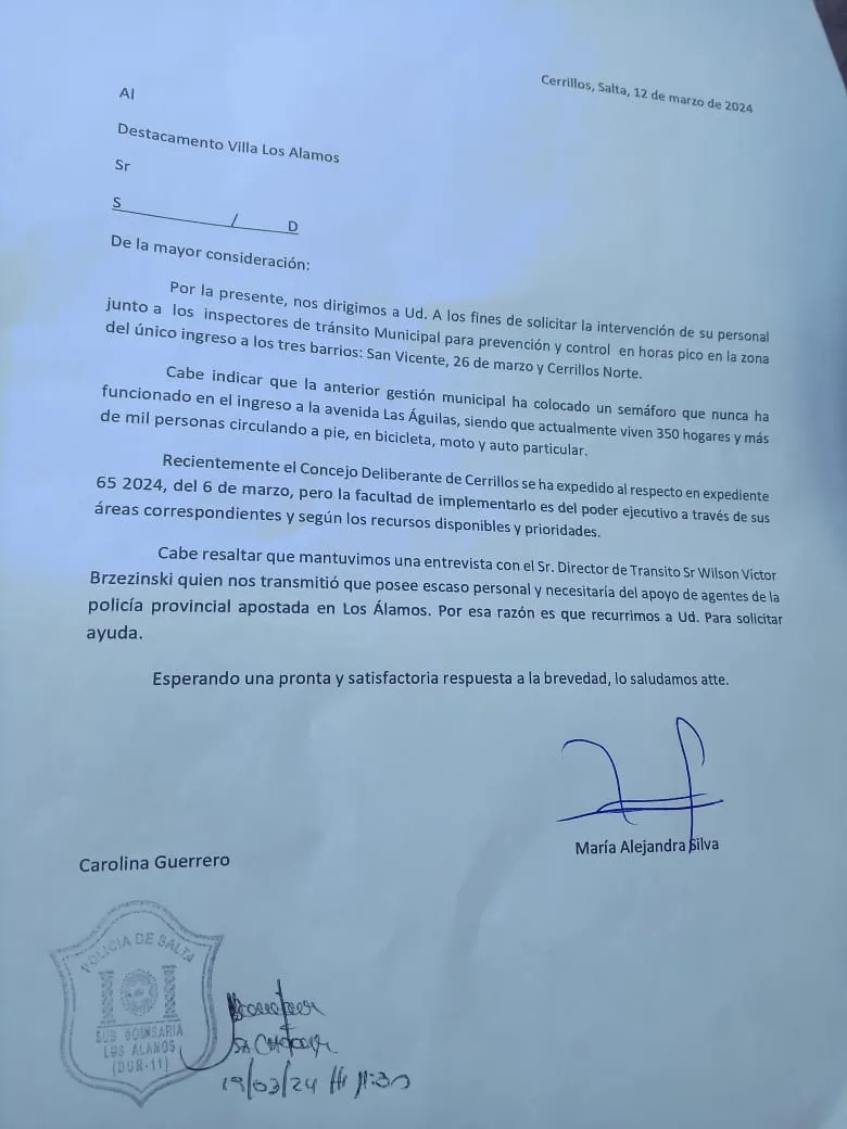 CERRILLOS NOTA A POLICIA Y MUNICIPIO PARA EVITAR ACCIDENTE EN LOS ALAMOS