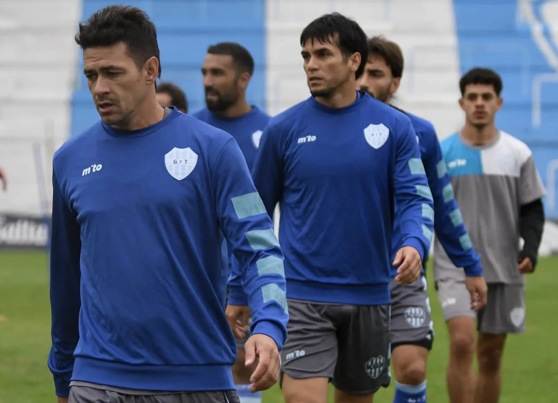 Los jugadores de Gimnasia y Tiro denuncian la falta de pagos