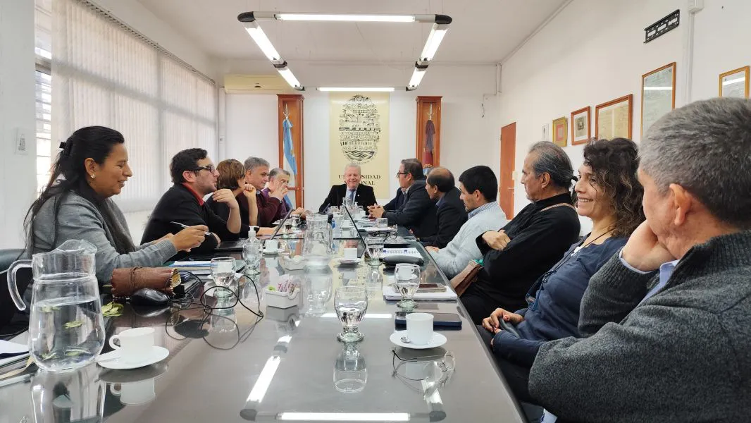 95777-con-la-unsa-se-coordina-capacitacion-a-municipios-20240522161731