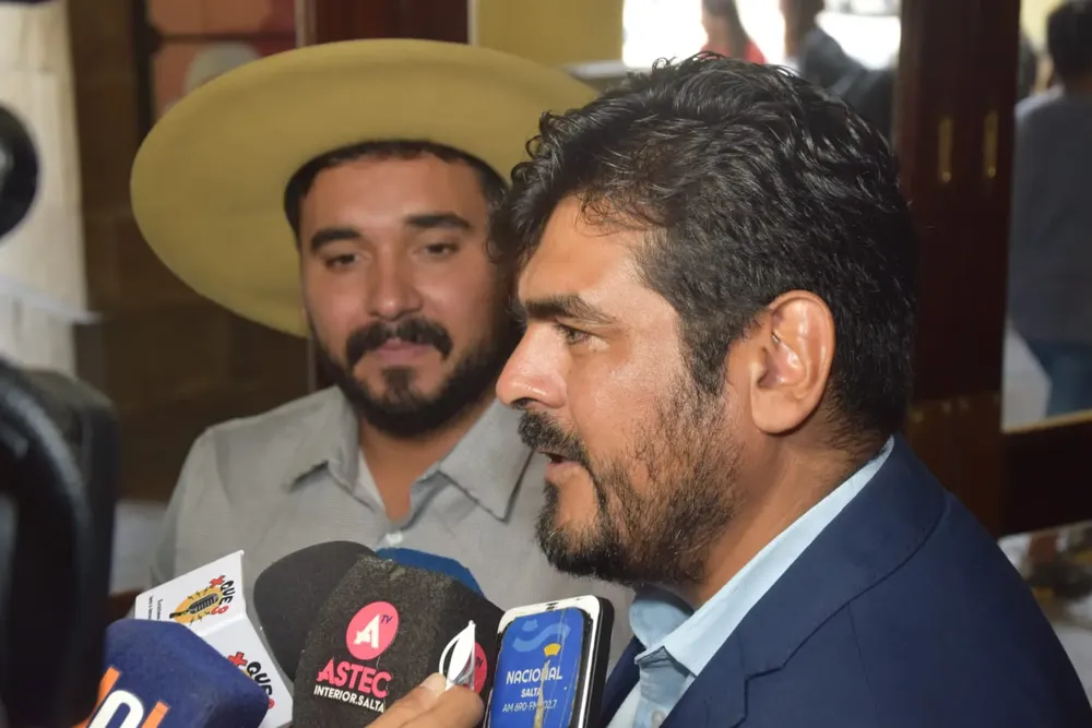 Diego Sumbay - intendente de La Caldera 2