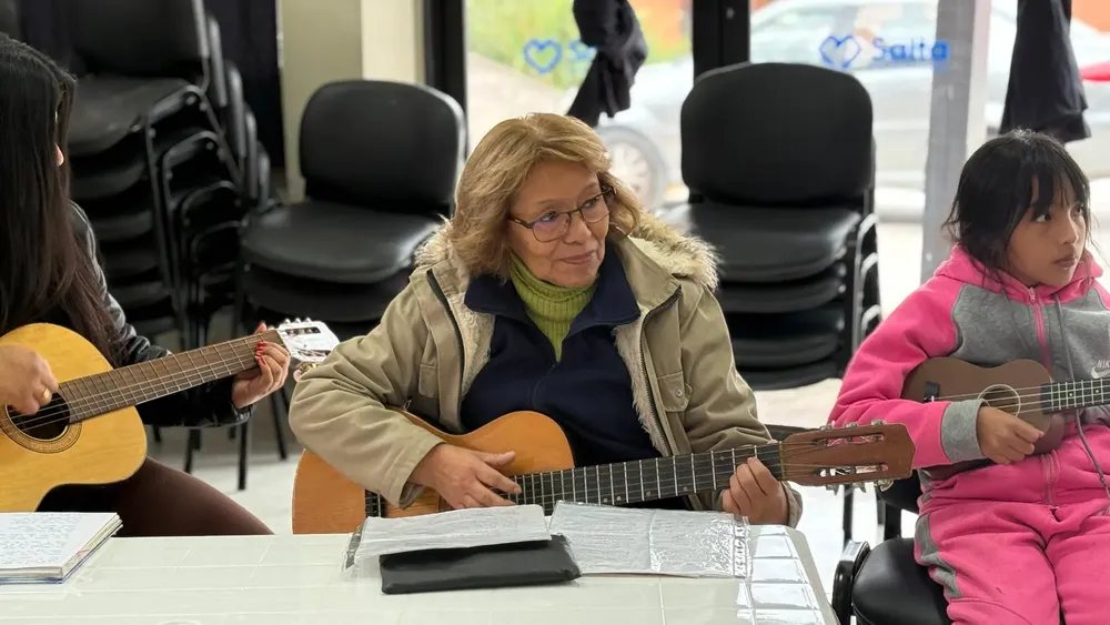 clases Música, Canto e Instrumentos