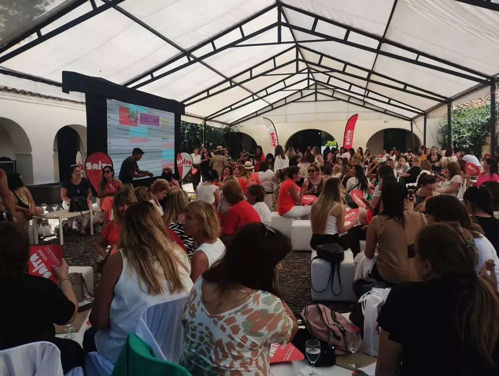 278b850a-11c8-4a09-9b51-df7004fdc8a6