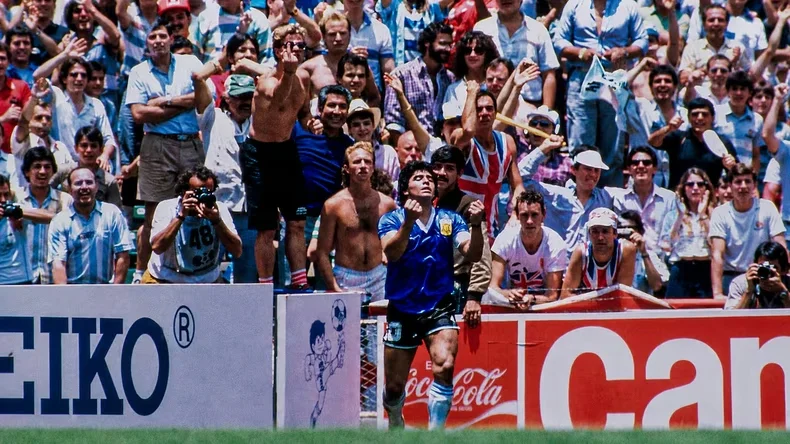 maradona argentina inglaterra