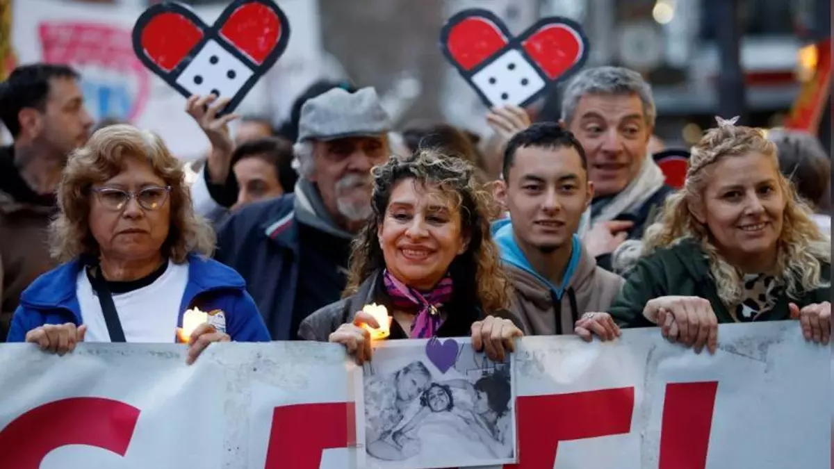 ff64c735-52f9-4a7a-8568-3b7a6abed0f3_16-9-discover-aspect-ratio_default_0