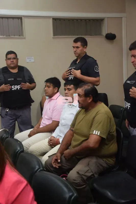Bejarano- Catalino - Santiago y David en el juicio (7)