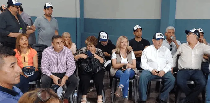 Liliana Guitían- Antonio Hucena- Gladys Paredes- Frida Fonseca de Rosas y Amat 003