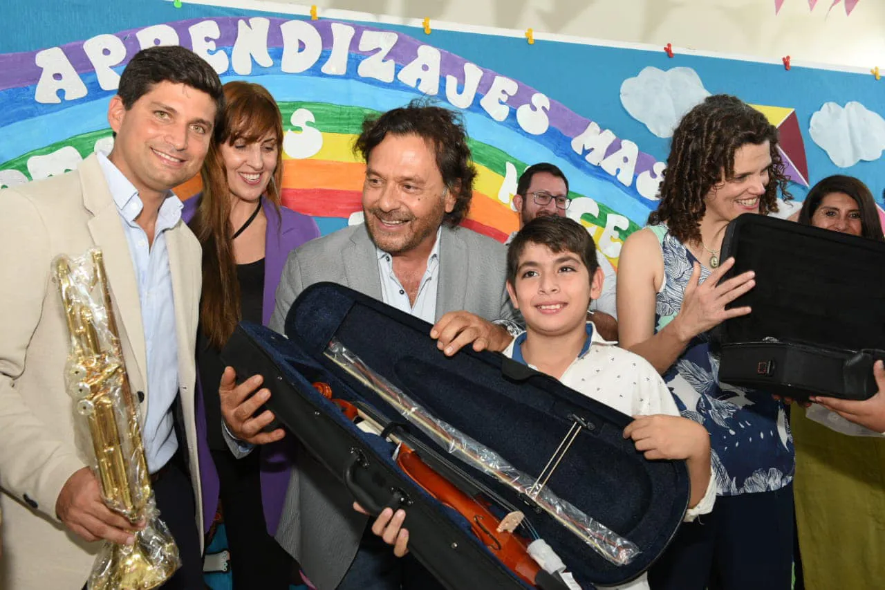 434158677_972384540911427_3597371749568863660_n