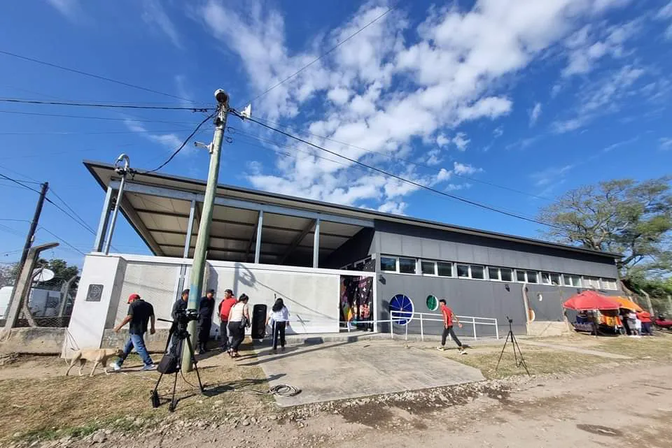 FB_IMG_1711382159879