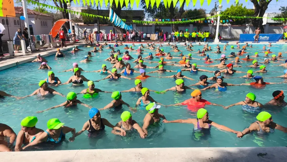 aquagym pileta adultos mayores