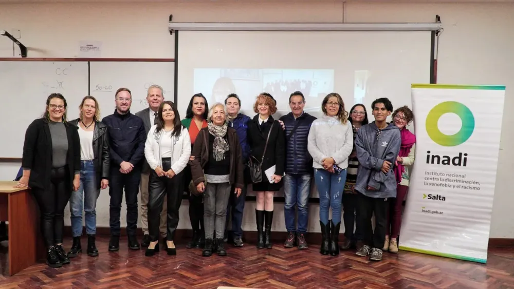 A6403160-01-1536x865