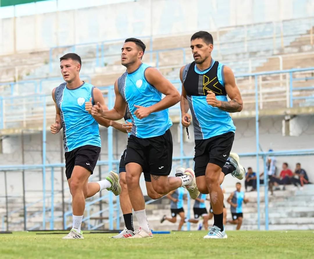 Ivo Chavez y sus compañeros