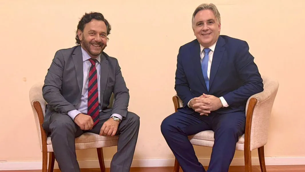 11279-el-gobernador-saenz-participa-en-cordoba-de-la-noche-de-los-intendentes-20240314004910