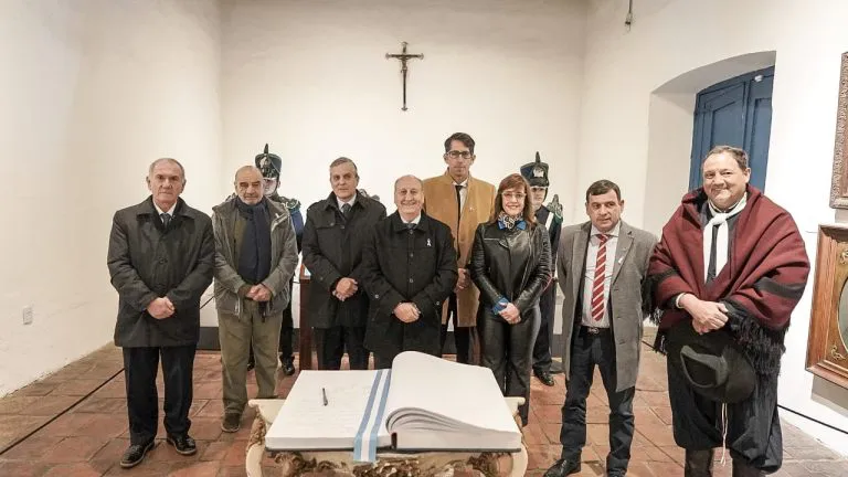 WhatsApp-Image-2024-05-14-at-17.23.40-1-768x432