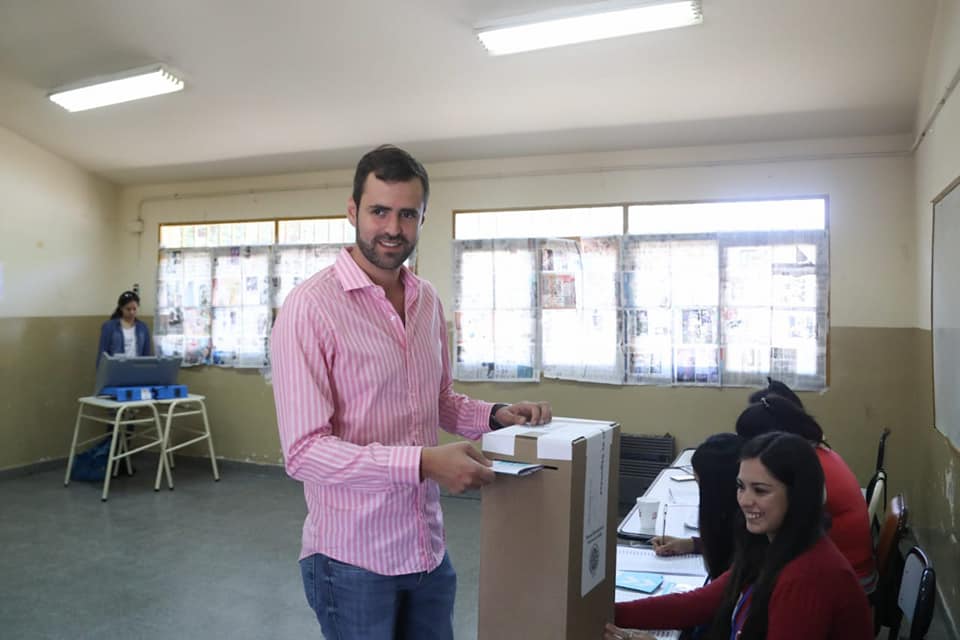 72431282_136755561021177_6091150987446190080_n