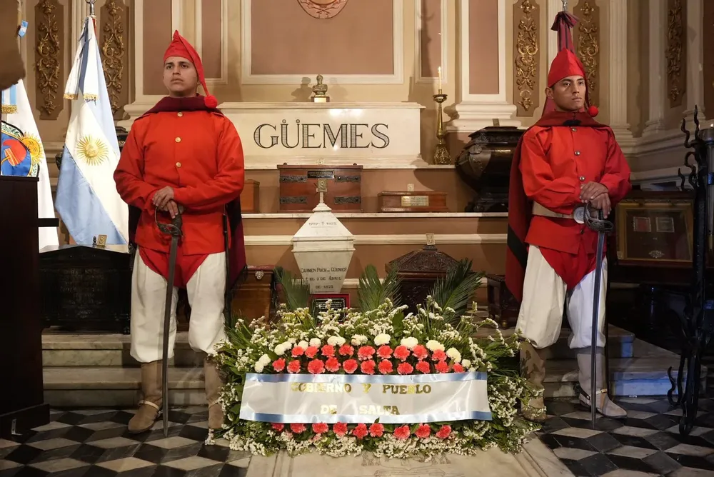 desfile-guemes-4-jpg