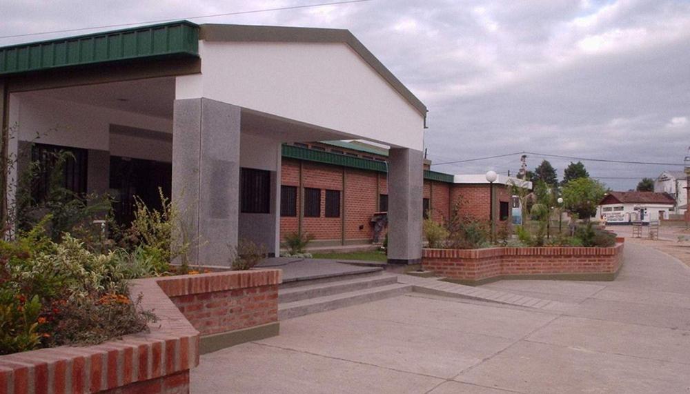 Hospital de Gral Mosconi 002