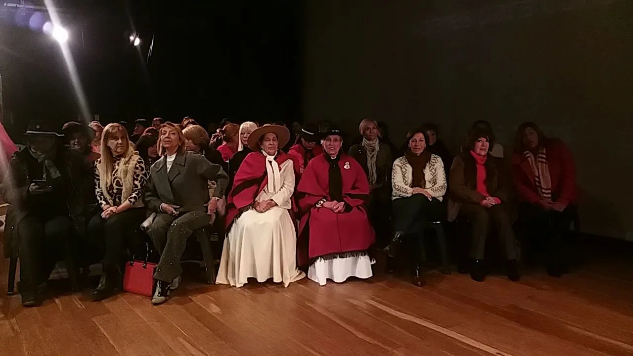 Homenaje mujeres lideres