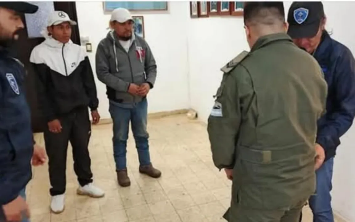 picsart_25-06-05_18-38-32-873