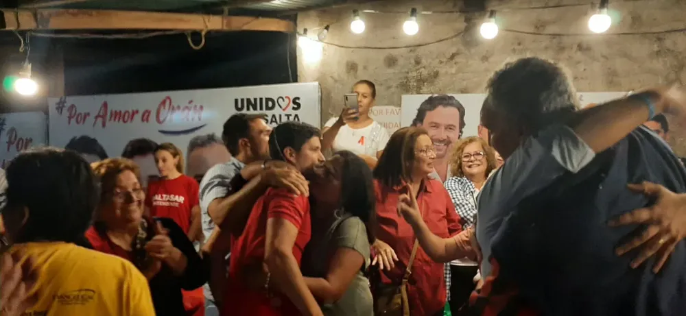 100b26d8-eca8-4653-838a-585cb0a011a5