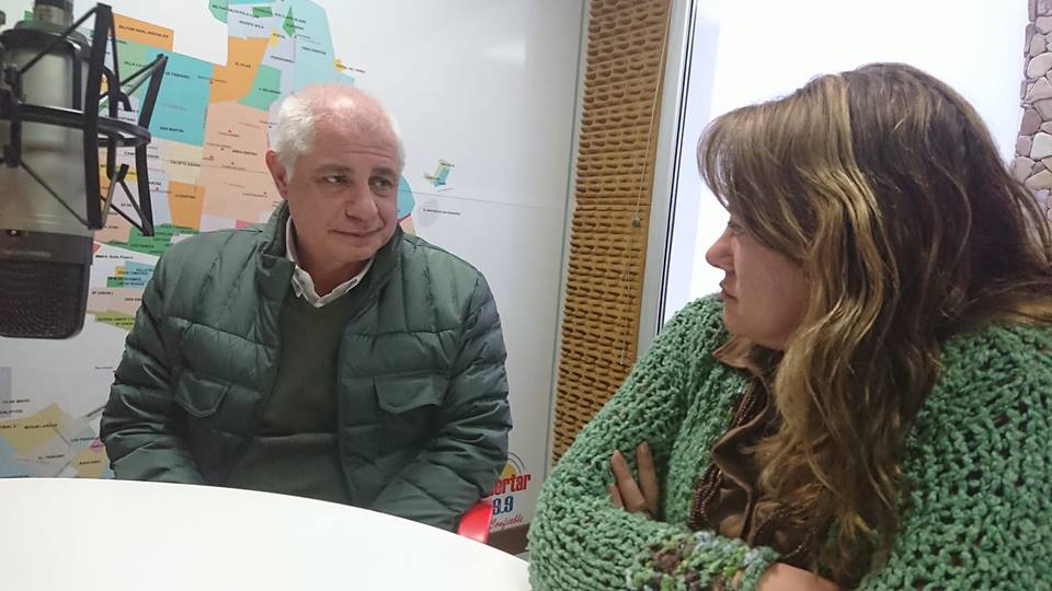 37746603_2138340513113894_2306478213401935872_n