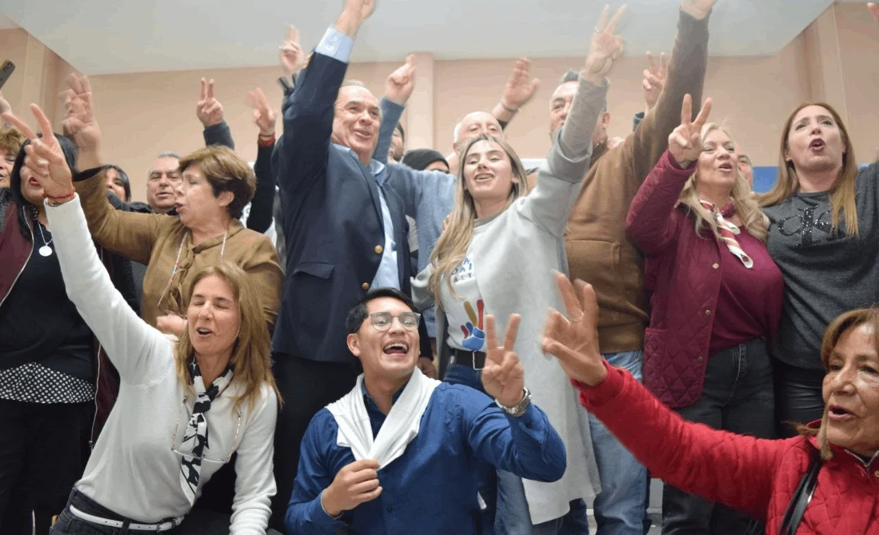 San Millán cierra el acto con la marchita peronista
