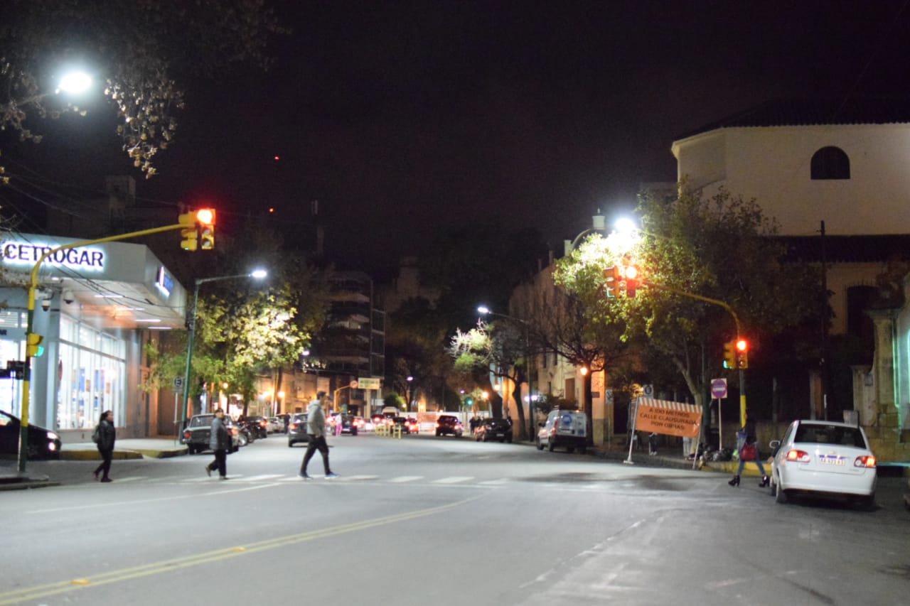 Calles desiertas por el paro en Salta (2)