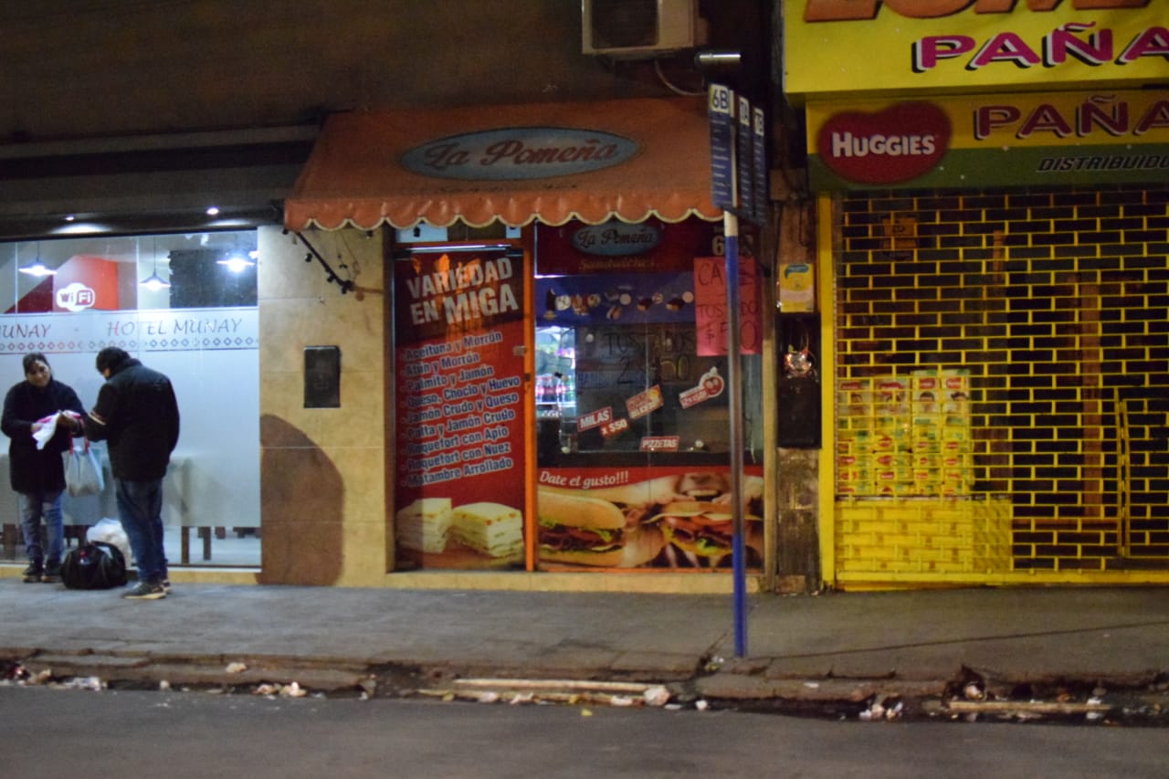 Calles desiertas por el paro en Salta (7)