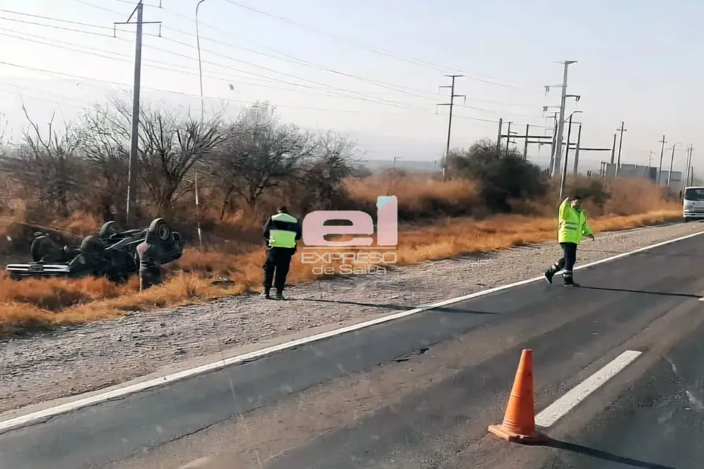 Gral Guemes vuelco cerca del Parque Industrial