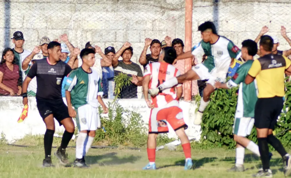 El Milagro campeón de la Liga Amauteur de Gral Guemes (4)