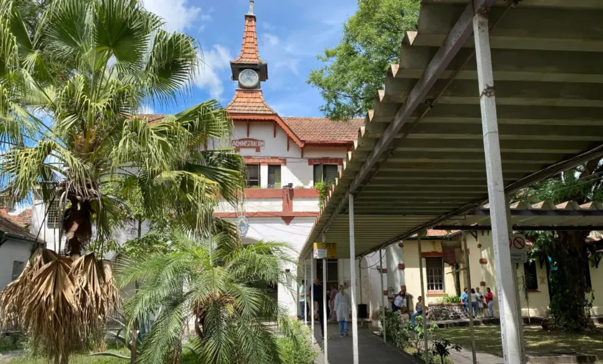 Gral Guemes Hospital Joaquín Castellanos 002