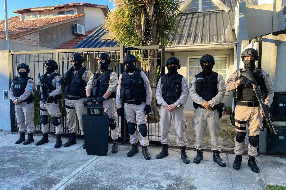 prefectura naval allanamiento