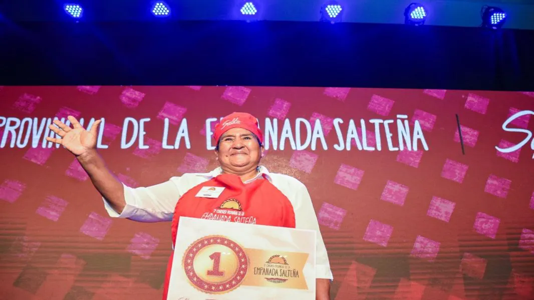 94925-la-representante-de-animana-es-la-nueva-embajadora-provincial-de-la-empanada-saltenia