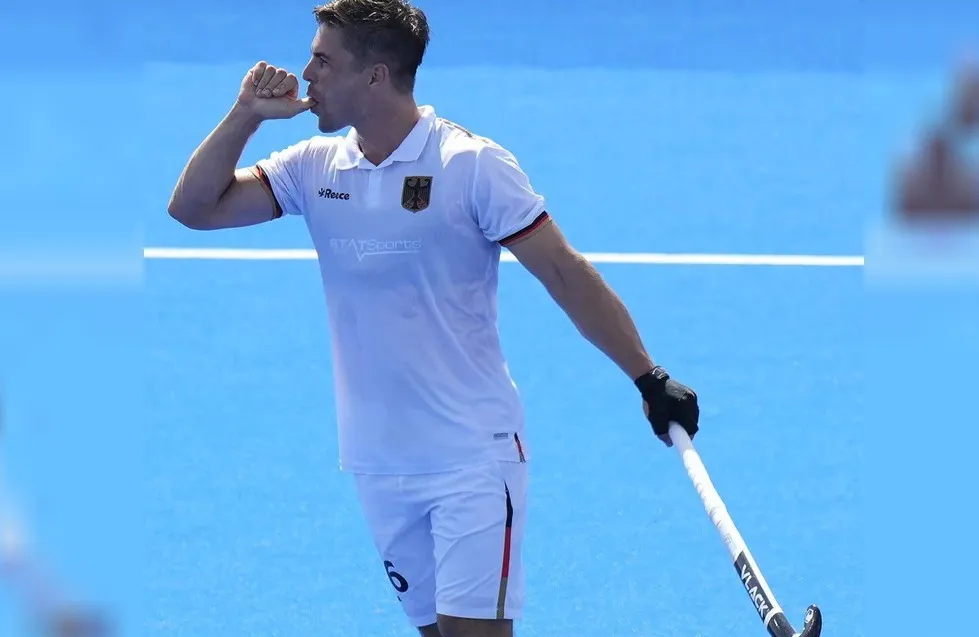 Gonzalo Peillat y su festejado gol contra Los Leones