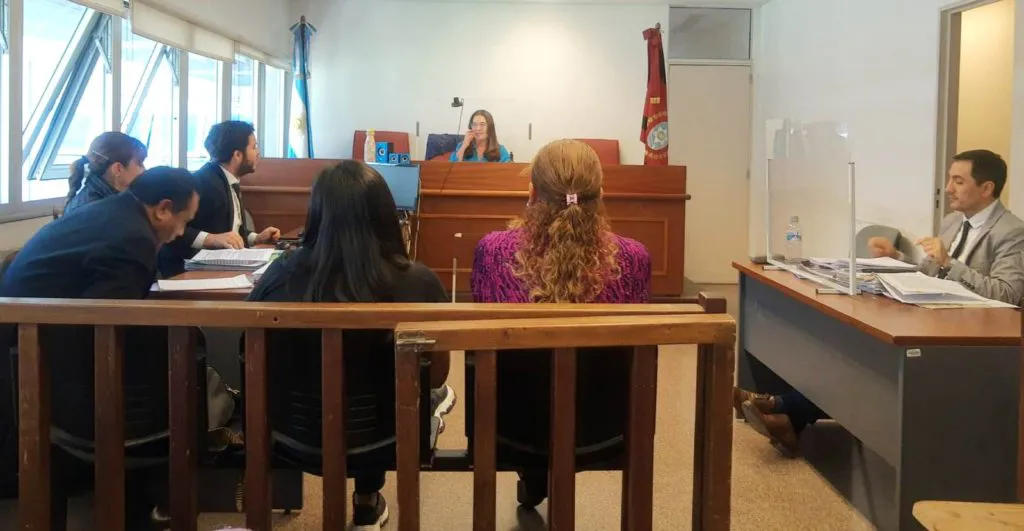 Juicio2mujerespoliciasalegatos-1024x531