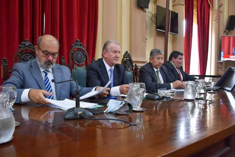 Imagen-de-WhatsApp-2024-04-04-a-las-13.48.49_cedc40ae-768x512