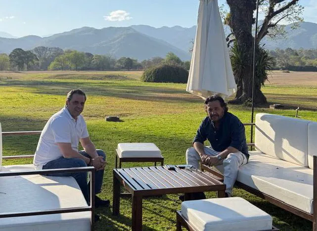 Sáenz recibió a Lisandro Catalán en Finca Las Costas
