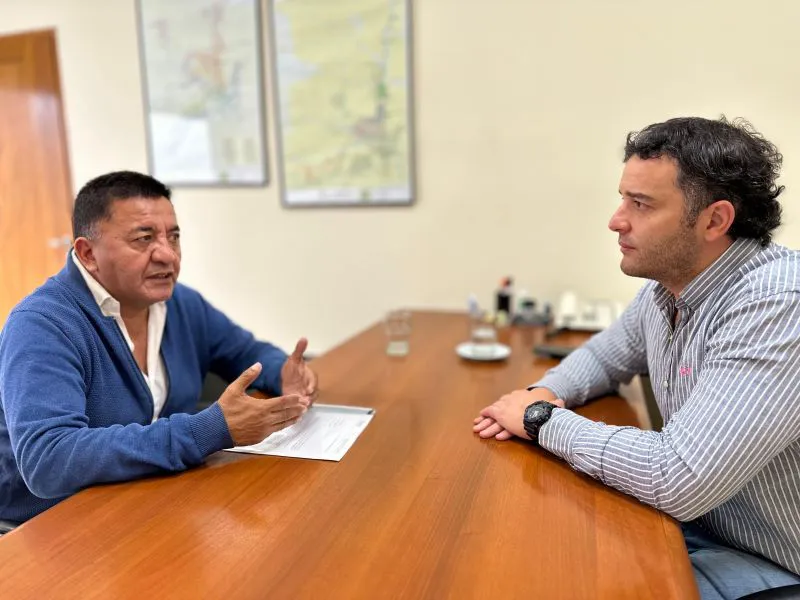 94366-jarsun-recibio-a-los-intendentes-de-rosario-de-lerma-y-de-seclantas