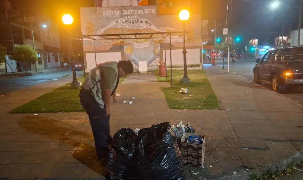 plaza campora basura
