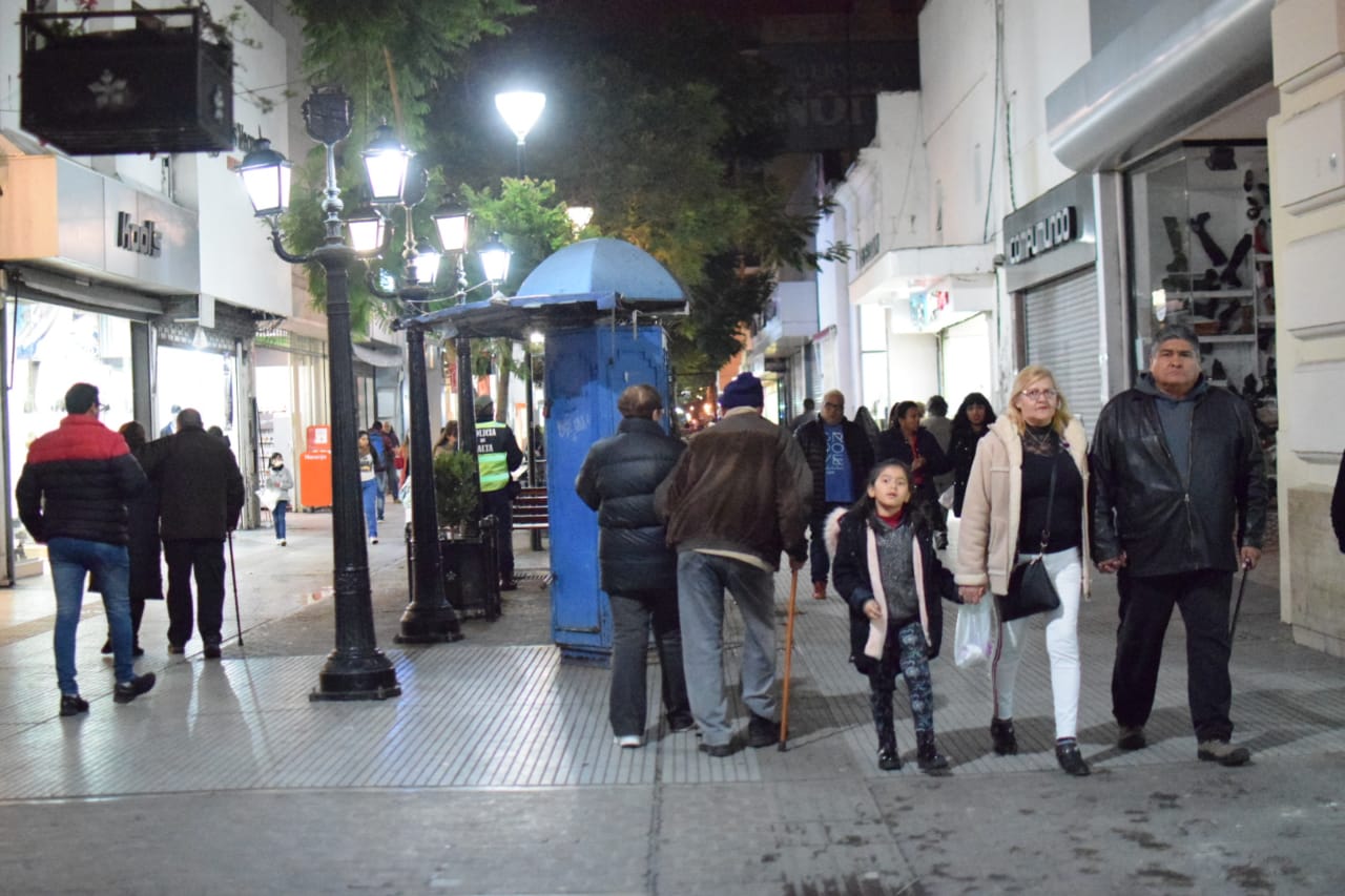 Calles desiertas por el paro en Salta (6)