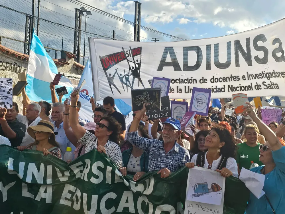 f82794d4-0e6f-42d9-a4d3-cd7f1f51edc3