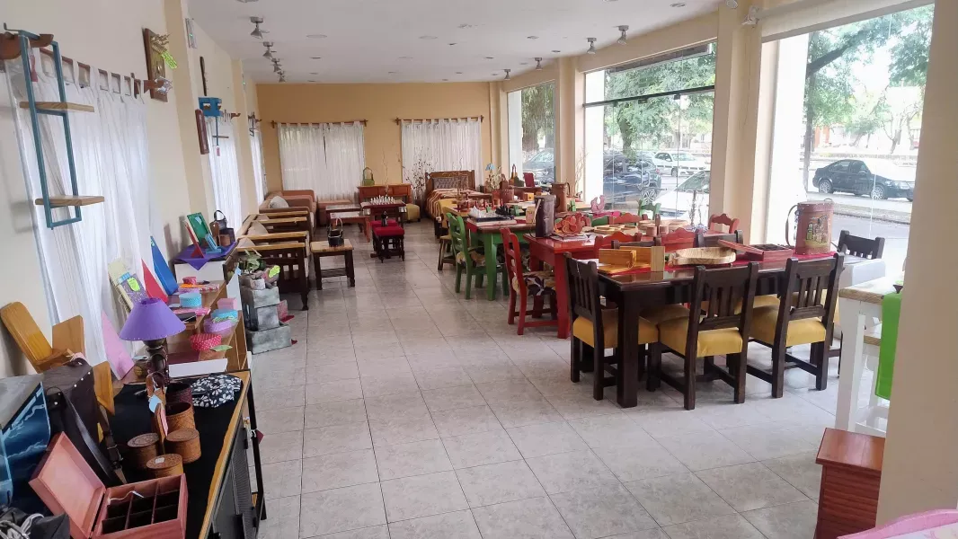 Servicio Penitenciario exposición y venta de productos artesanales