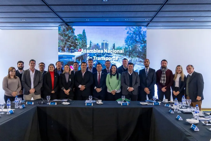 96595-los-representantes-del-transporte-de-las-provincias-continuan-con-el-reclamo-ante-nacion-por-los-subsidios-del-transporte