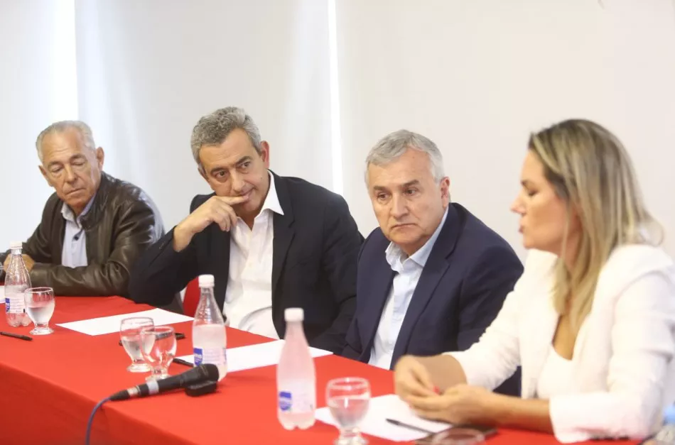 Naidenoff choca con Morales al postular a su novia para vice de Larreta 002