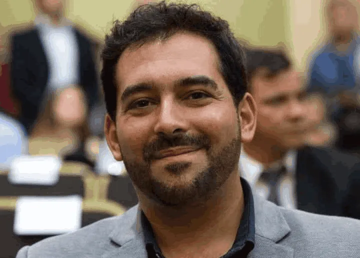 Luis Albeza diputado de Cerrillos