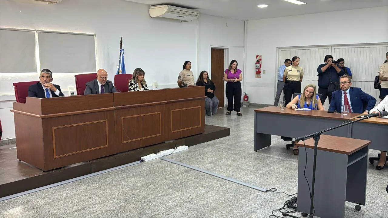 WhatsApp Image 2025-10-15 at 18.31.42