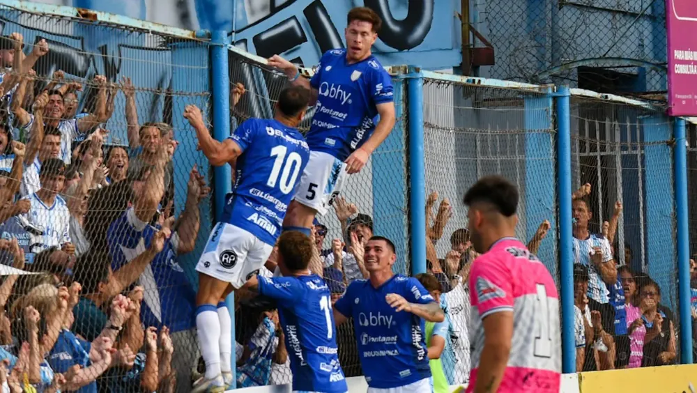 Atlético Rafaela vence a San Martín de Catamarca y vuelve a Primera nacional