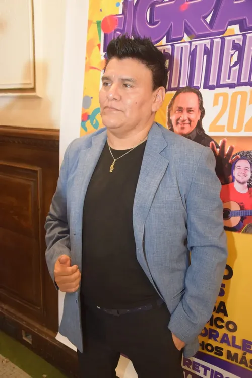 Ruben Escalante - Guinda